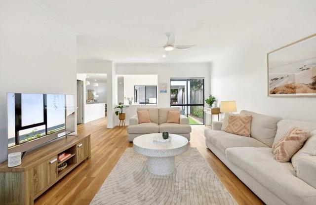 19 Comora  Drive, QLD 4227