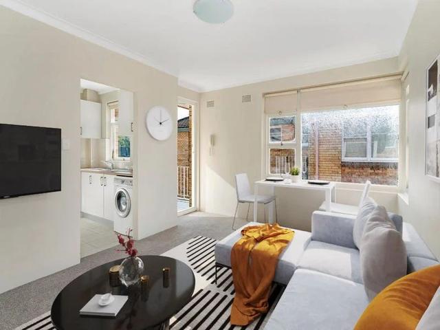 8/73 Bradleys Head Road, NSW 2088