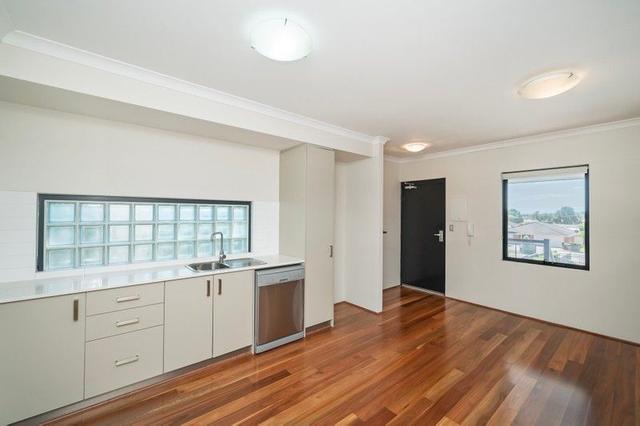 10/216 Kooyong Road, WA 6103
