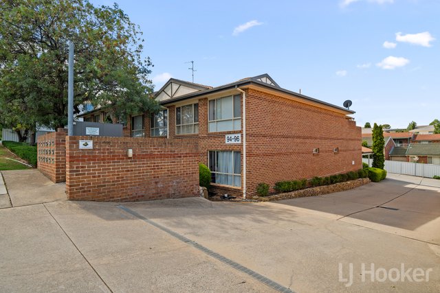 1/94 Collett Street, NSW 2620