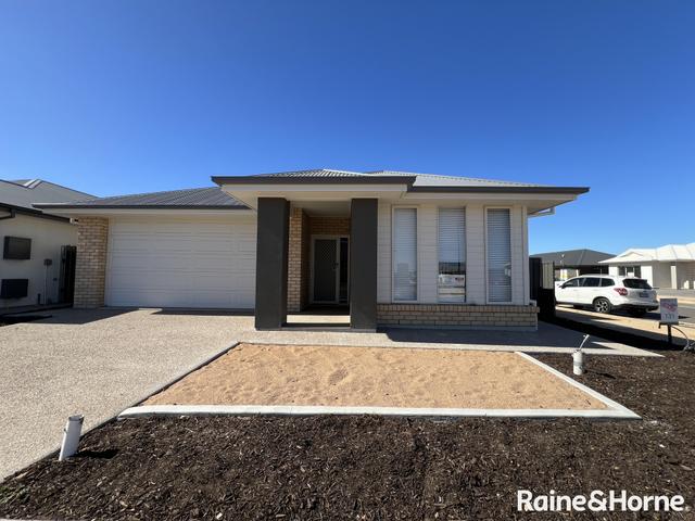 2 Floristan Crescent, SA 5120