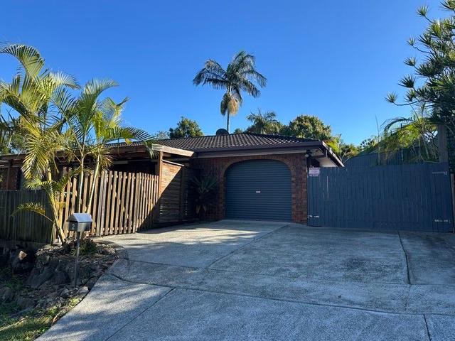 2 Equinox Court, QLD 4213
