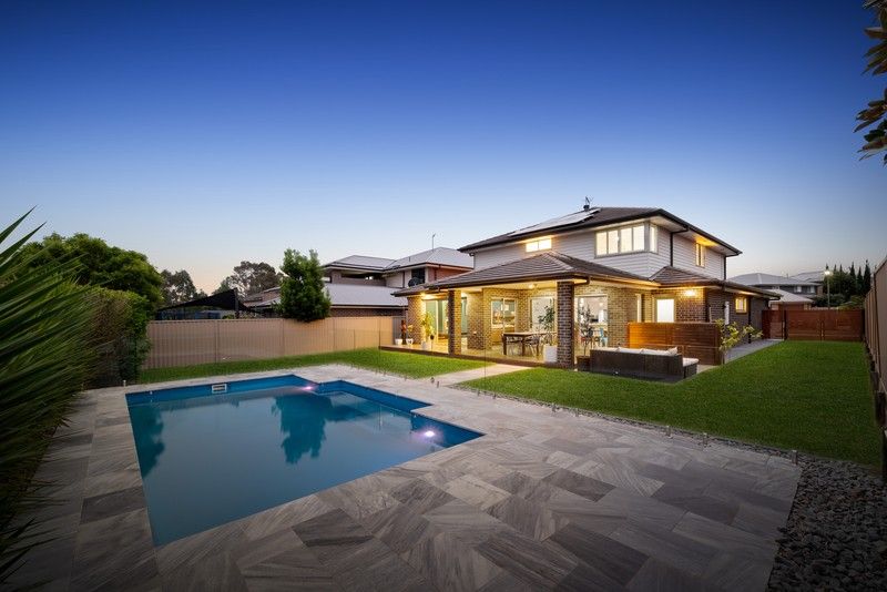 https://images.allhomes.com.au/property/photo/12d64c26042d7274217b458e8a776f69_hd.jpg