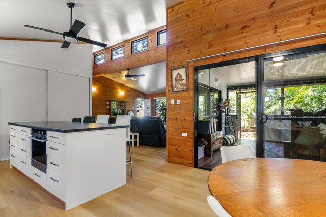 36 Taylor St, QLD 4184