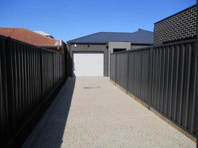 26C Cleveland St, VIC 3021