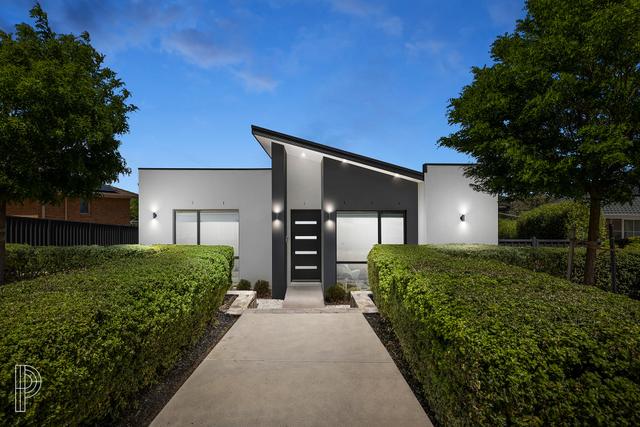 17A Lawrence Crescent, ACT 2902