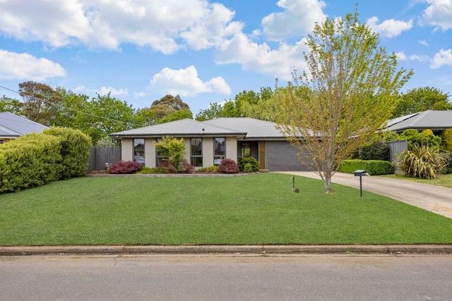 9 Carnegie Court, VIC 3437