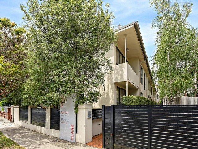 11/8 Charnwood Grove, VIC 3182