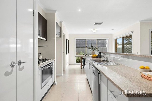 71 Caroline Chisholm Drive, VIC 3444