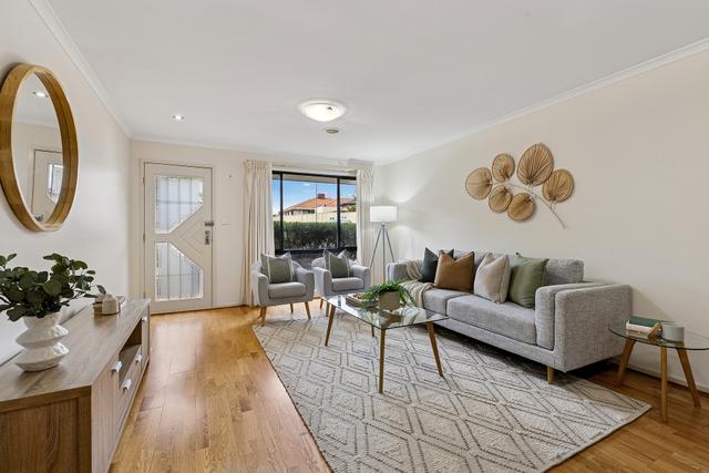 12 Mayer Court, ACT 2617
