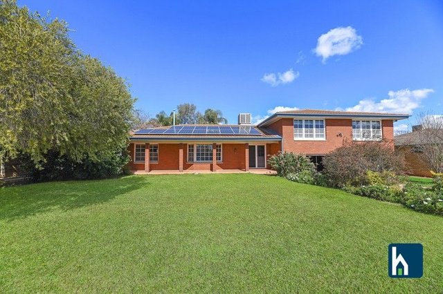 9 Palmer Crescent, NSW 2380