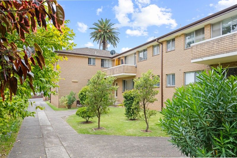 https://images.allhomes.com.au/property/photo/131e658ad9729f946eb397059a3caf29_hd.jpg