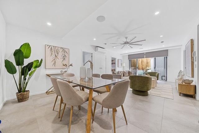 2/18 Howard Street, QLD 4051
