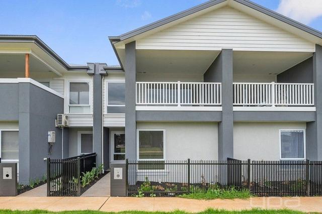 4 Calderwood Walk, VIC 3338