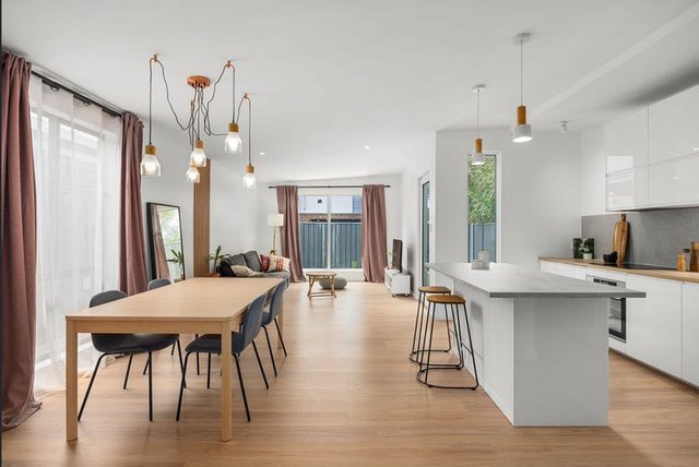 15 Chadwick Court, SA 5023