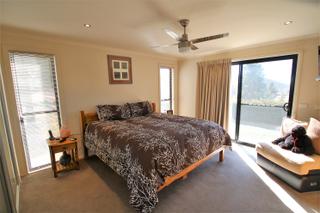 Bedroom 1 (2019-08-19)