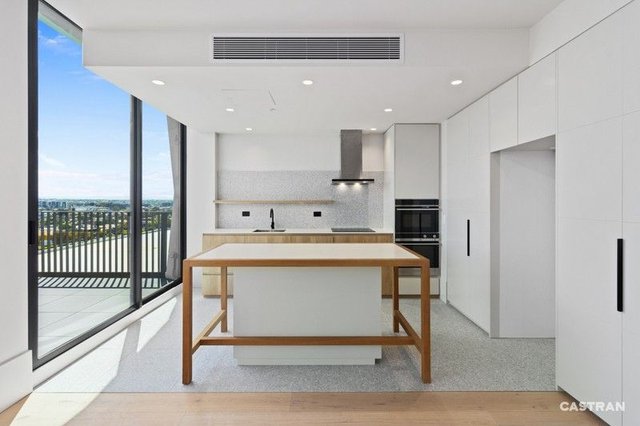 801/272 Barkly Street, VIC 3056