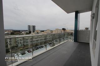 BALCONY (2015-10-29)