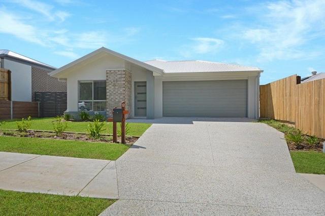 12 Ronde Crescent, QLD 4300