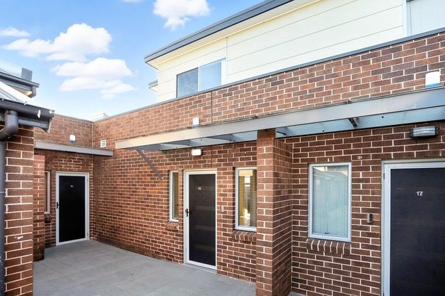 16/27 Tungurra Road, NSW 2145