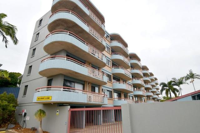 8/7 Kent Street, QLD 4680