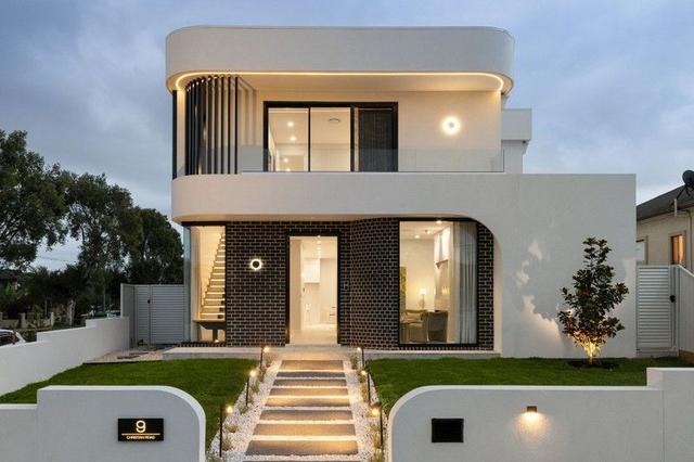 9 Christian Road, NSW 2196