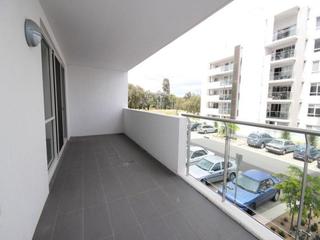 Balcony (2015-06-03)