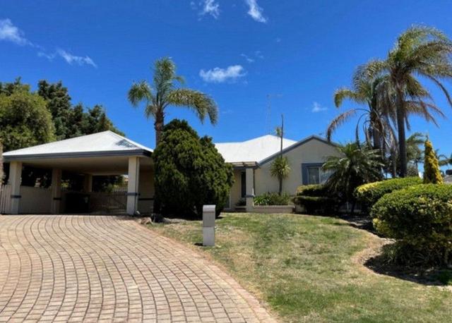 12 Amulla Court, WA 6210