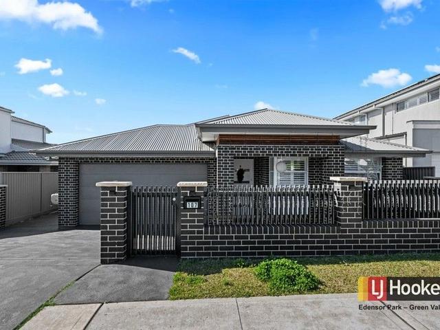 107 University Drive, NSW 2560