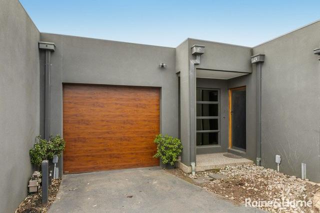 2/50 Conifer Avenue, VIC 3012