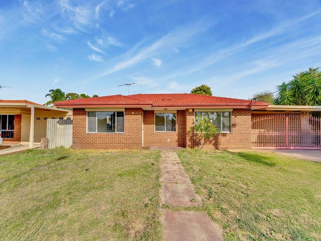 210 Marangaroo Drive, WA 6064