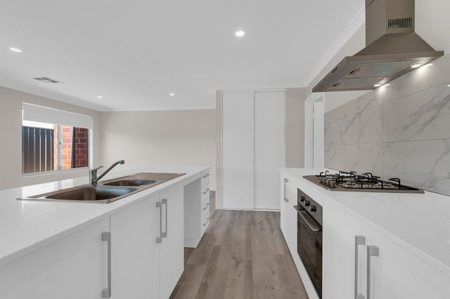 23 Mercury Approach, WA 6171