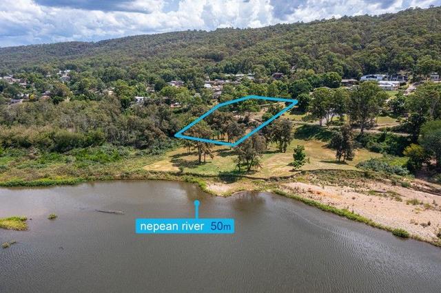 1 Riverbank Drive, NSW 2750