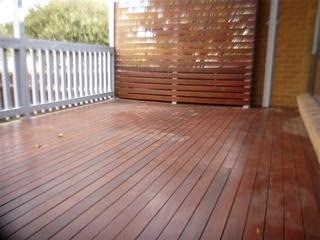 Rear Deck (2009-04-08)
