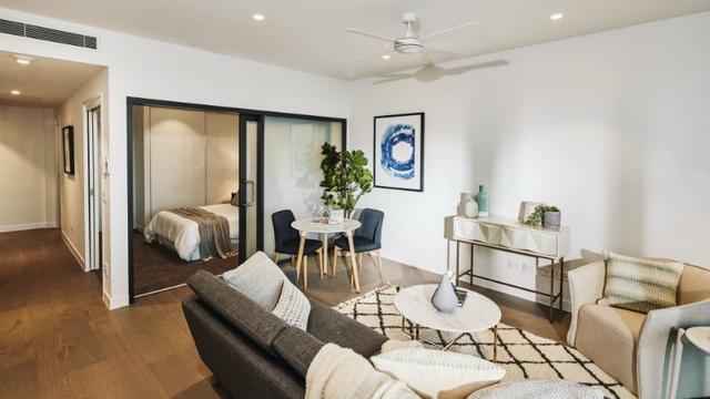 1117/2 Symphony Way, QLD 4300