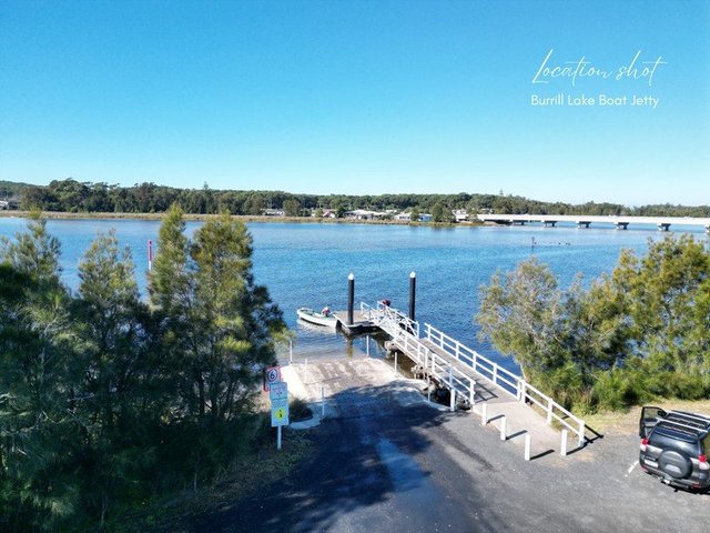 5/2 Dolphin Point Road, NSW 2539