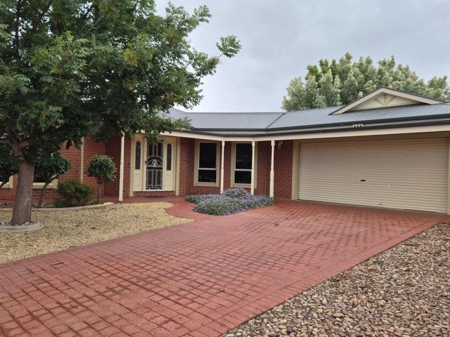 6 Milia Court, VIC 3500