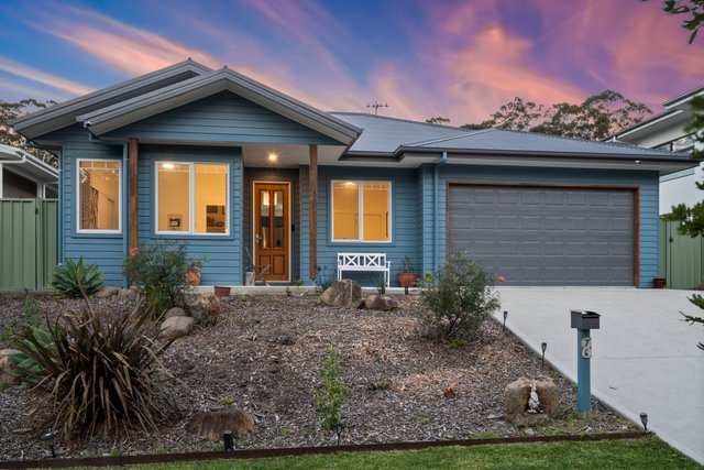 76 Seaspray Street, NSW 2539