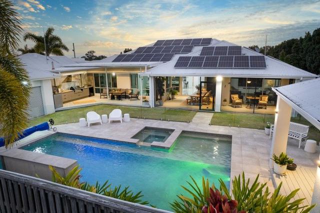 17 First Light Court, QLD 4209