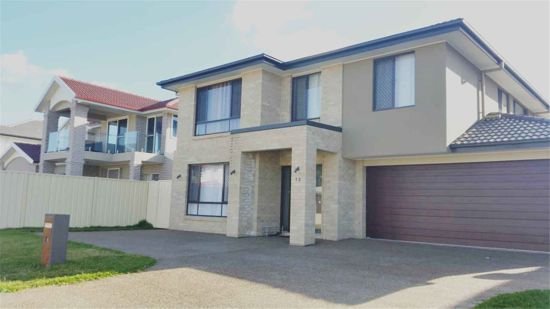 10 Pearlfrost Place, QLD 4109