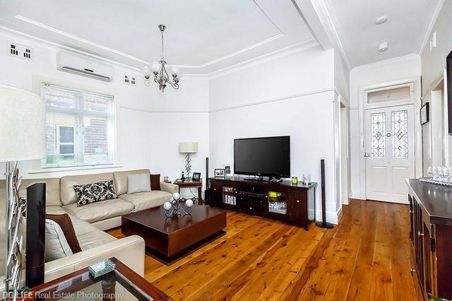 22 Loftus Crescent, NSW 2140