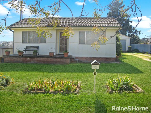 2 Lachlan Close, NSW 2594