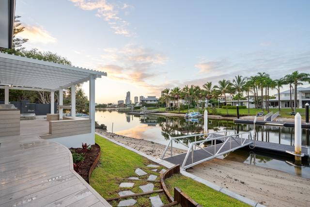 16 Biggs Place, QLD 4215