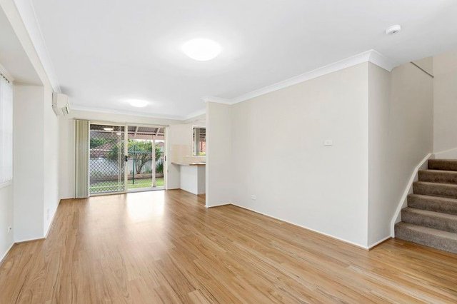 1/114 Hammers Road, NSW 2152