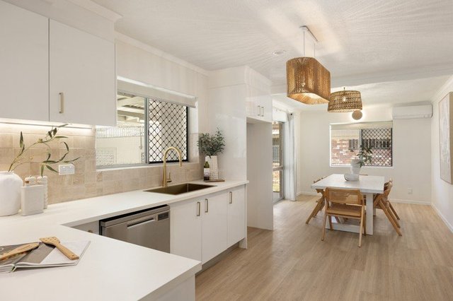 13 Dale Street, QLD 4019