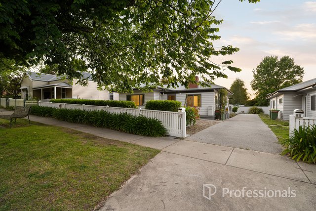 4 Albert Road, VIC 3747