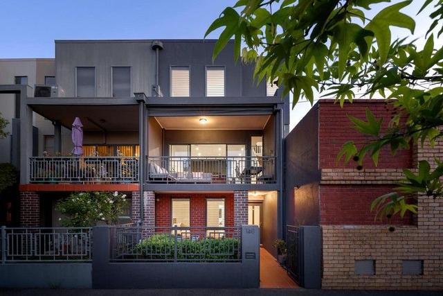 140 Barkly Street, VIC 3068