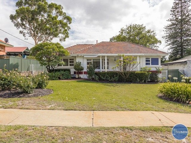 12 Birkett Street, WA 6052
