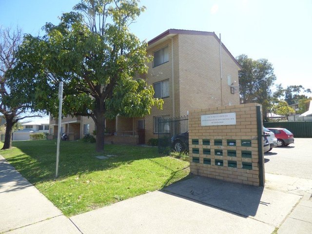 1/25 Harper Street, WA 6100