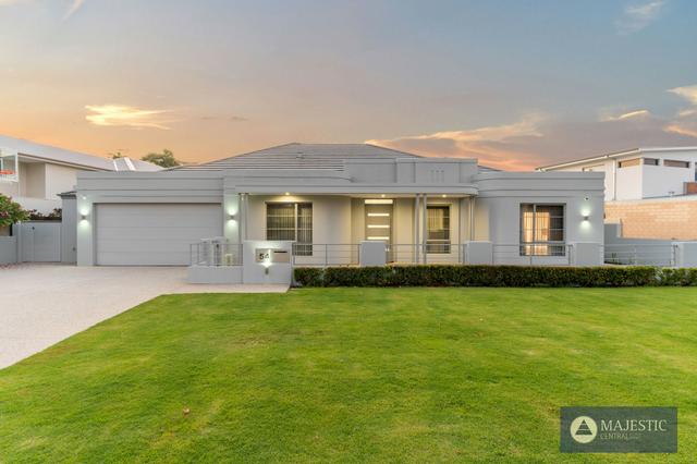 54 Mitchell St, WA 6153